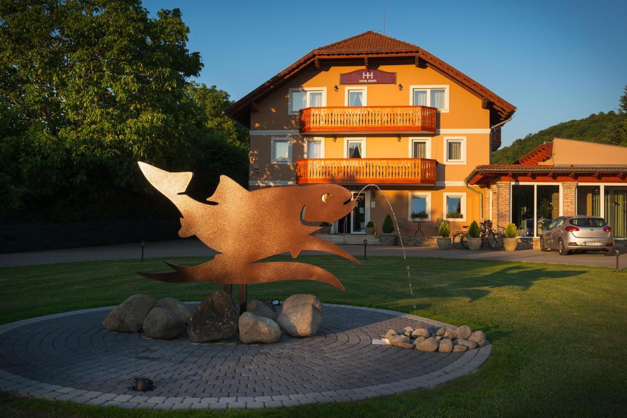 Hotel Honti Wellness és Konferencia Szálloda Visegrád Esterno foto